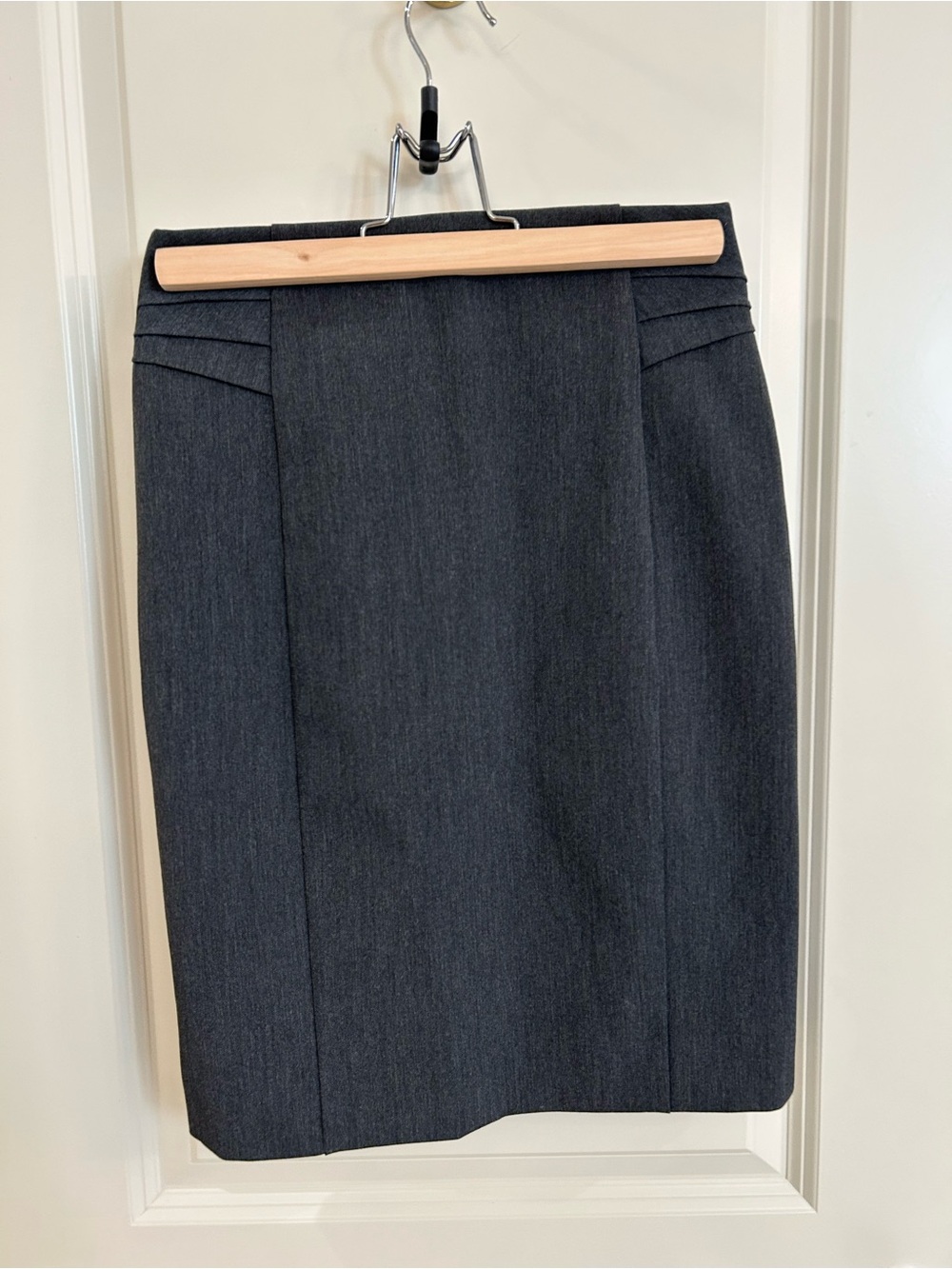 Express Dark Gray Pencil Skirt with Subtle Paneling